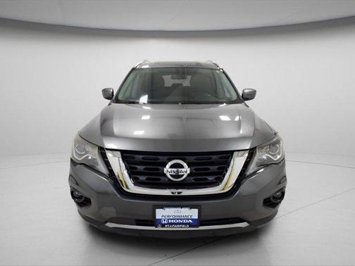 2018 Nissan Pathfinder S