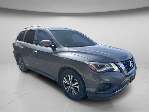 2018 Nissan Pathfinder S