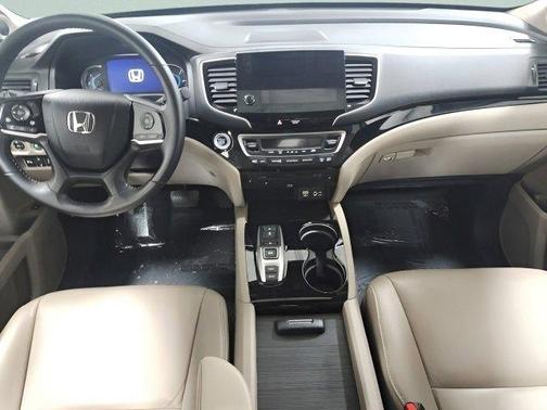 2021 Honda Pilot Touring 8-Passenger