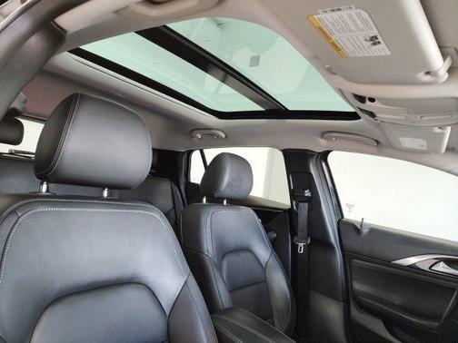 2019 INFINITI QX30 ESSENTIAL