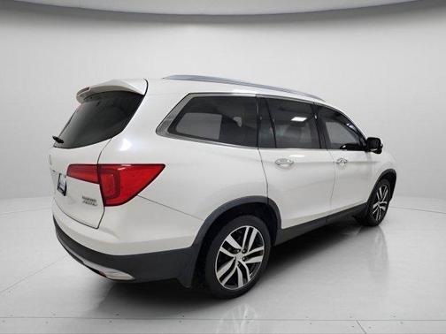 2018 Honda Pilot Touring