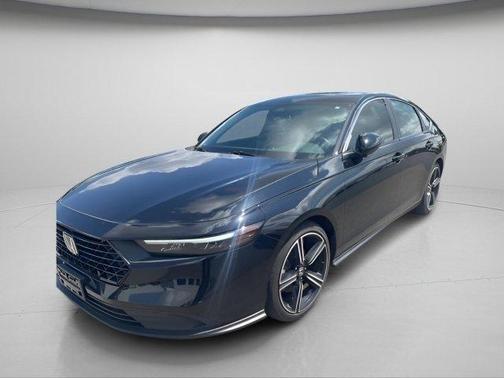Crystal Black Pearl 2023 Honda Accord Hybrid Sport