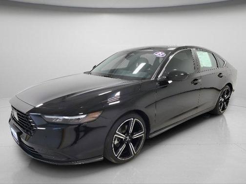 Crystal Black Pearl 2023 Honda Accord Hybrid Sport