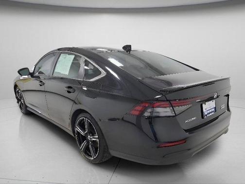 Crystal Black Pearl 2023 Honda Accord Hybrid Sport