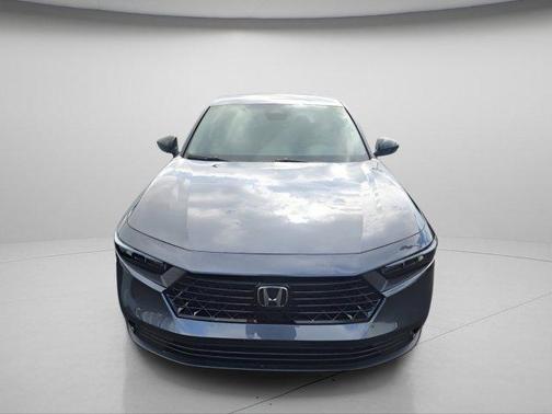 Meteorite Gray Metallic 2026 Honda Accord SE