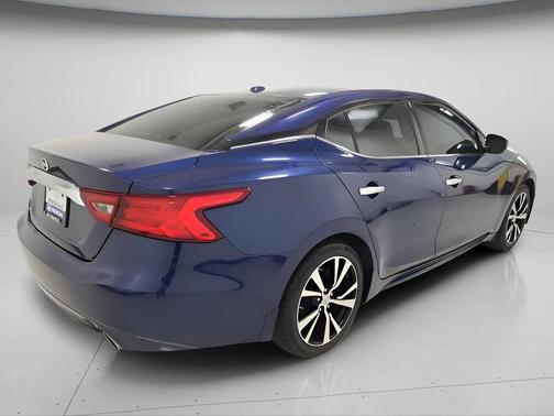 Deep Blue Pearl 2018 Nissan Maxima 3.5 S