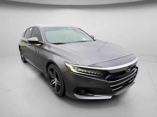 Modern Steel Metallic 2021 Honda Accord Touring 2.0T