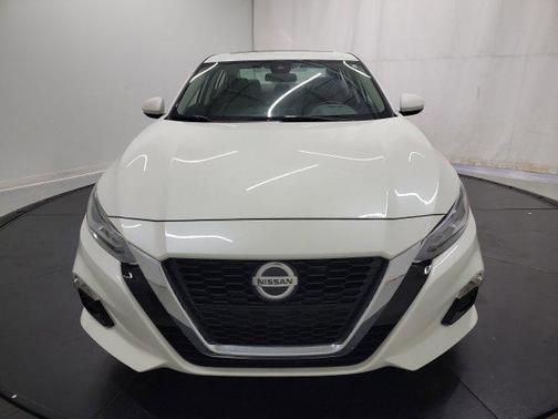 2022 Nissan Altima 2.5 SL
