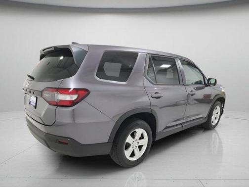 Modern Steel Metallic 2023 Honda Pilot AWD LX