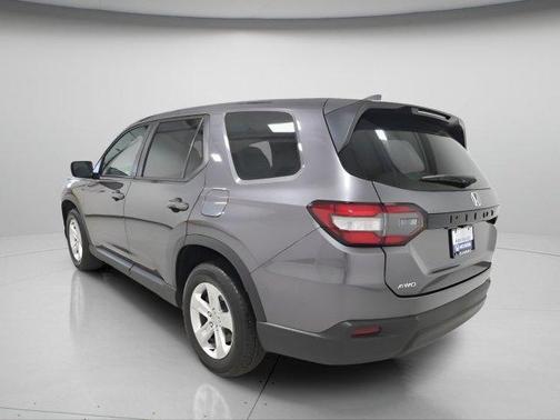 Modern Steel Metallic 2023 Honda Pilot AWD LX