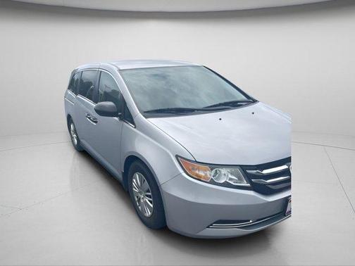Alabaster Silver Metallic 2014 Honda Odyssey LX