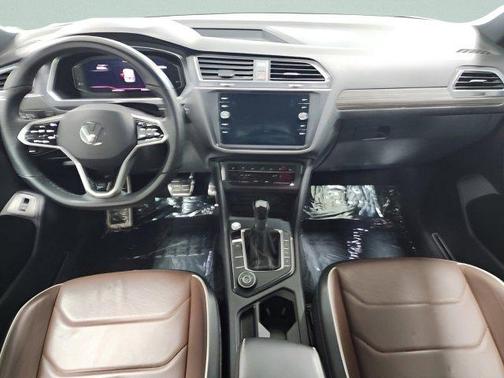 2022 Volkswagen Tiguan 2.0T SEL R-Line 4MOTION