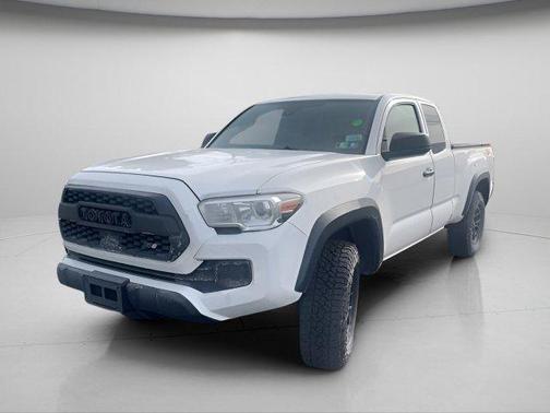 2020 Toyota Tacoma SR