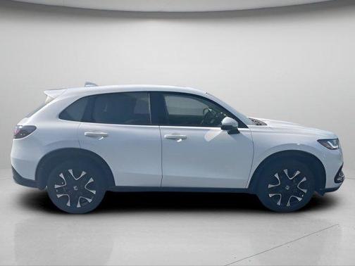 Platinum White Pearl 2026 Honda HR-V EX-L