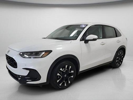 Platinum White Pearl 2026 Honda HR-V EX-L