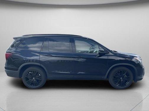 Crystal Black Pearl 2021 Honda Pilot AWD Black Edition