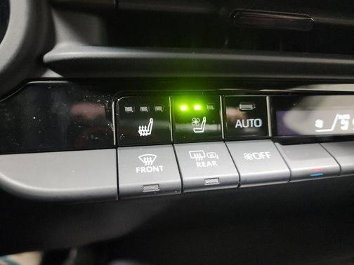 Black 2025 Toyota Crown Signia XLE