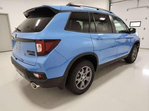 Diffused Sky Pearl 2024 Honda Passport AWD TrailSport
