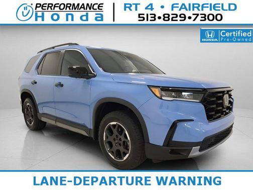 Diffused Sky Pearl 2024 Honda Pilot TrailSport