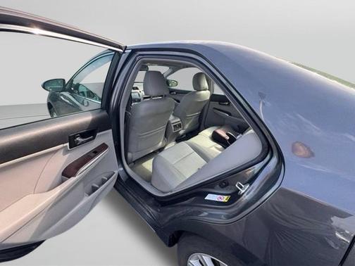 Magnetic Gray Metallic 2012 Toyota Camry XLE