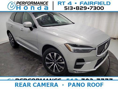 Silver Dawn Metallic 2023 Volvo XC60 B5 Plus Bright Theme