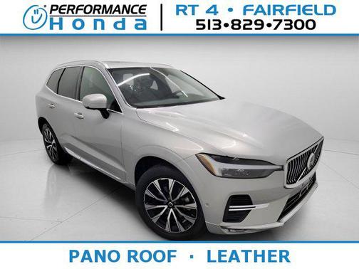 Silver Dawn Metallic 2023 Volvo XC60 B5 Plus Bright Theme