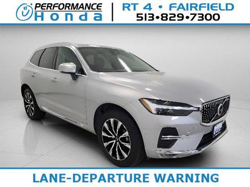 Silver Dawn Metallic 2023 Volvo XC60 B5 Plus Bright Theme