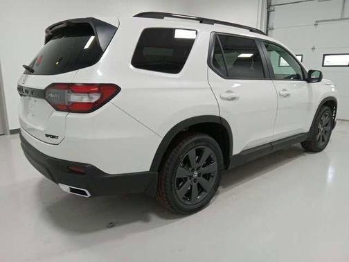 2023 Honda Pilot AWD Sport