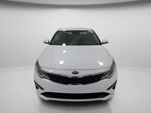 Snow White Pearl 2019 Kia Optima LX