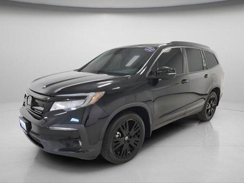 Crystal Black Pearl 2022 Honda Pilot AWD Black Edition