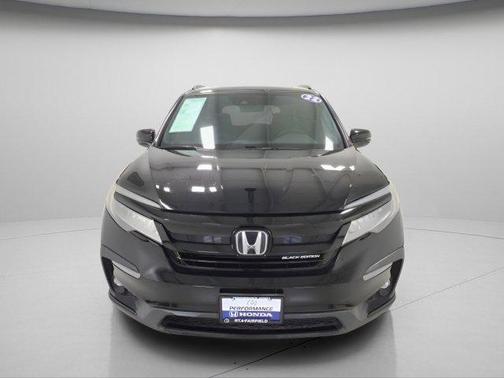 Crystal Black Pearl 2022 Honda Pilot AWD Black Edition