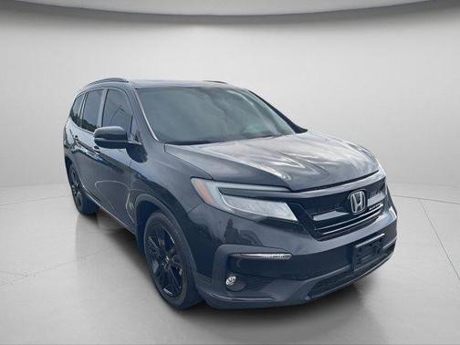 Crystal Black Pearl 2022 Honda Pilot AWD Black Edition