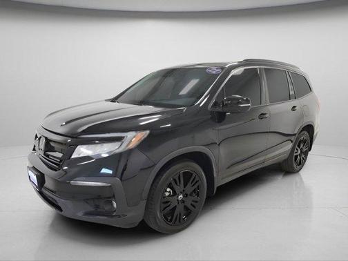 Crystal Black Pearl 2022 Honda Pilot AWD Black Edition