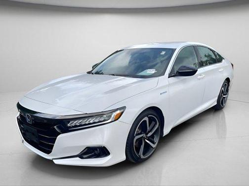 Platinum White Pearl 2022 Honda Accord Hybrid Sport