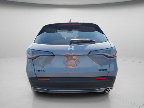 Urban Gray Pearl 2027 Honda HR-V Sport AWD