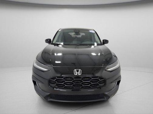 Crystal Black Pearl 2024 Honda HR-V LX