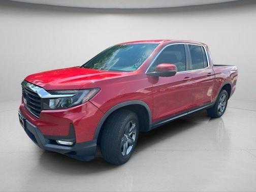 Radiant Red Metallic II 2021 Honda Ridgeline RTL