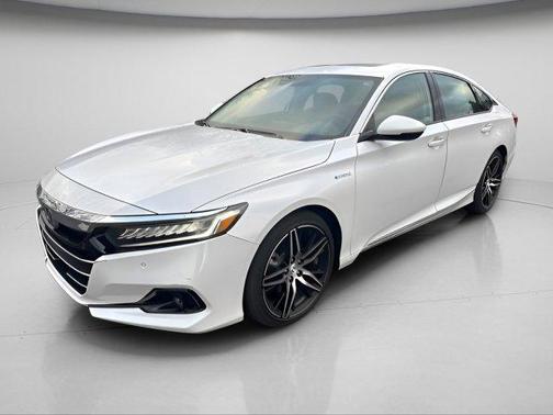 2022 Honda Accord Hybrid Touring