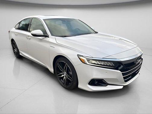 2022 Honda Accord Hybrid Touring