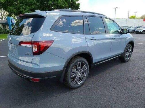 2022 Honda Pilot AWD Sport