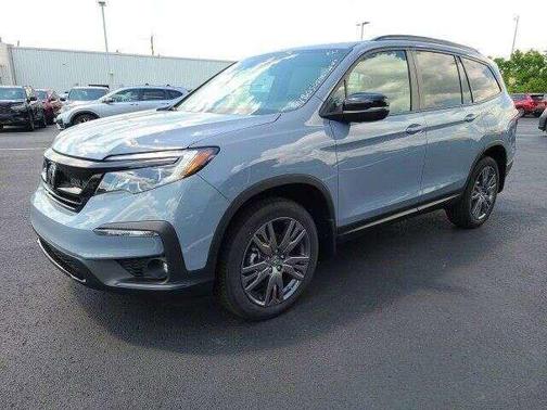 2022 Honda Pilot AWD Sport