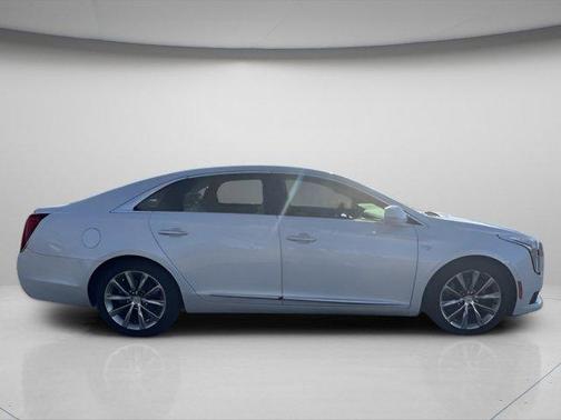 2019 Cadillac XTS Base