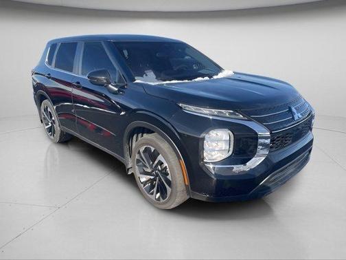 2022 Mitsubishi Outlander ES 2.5 S-AWC