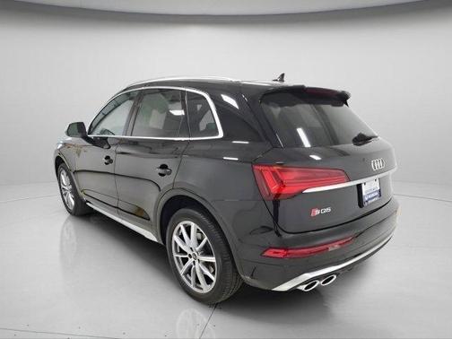 Mythos Black Metallic 2023 Audi SQ5 3.0T Premium Plus