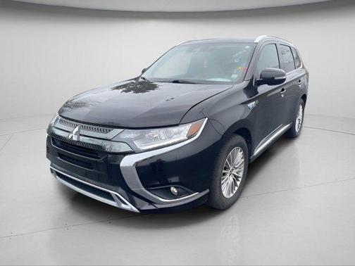 2022 Mitsubishi Outlander PHEV SEL