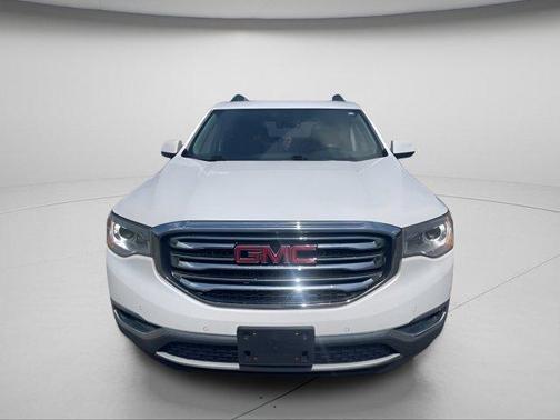 Summit White 2017 GMC Acadia SLT-2
