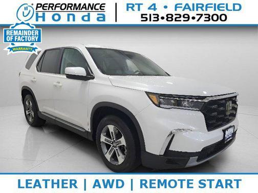 Platinum White Pearl 2023 Honda Pilot AWD EX-L 8 Passenger