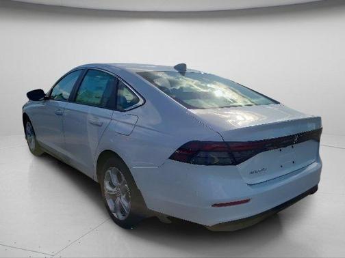 Platinum White Pearl 2026 Honda Accord LX 1.5T