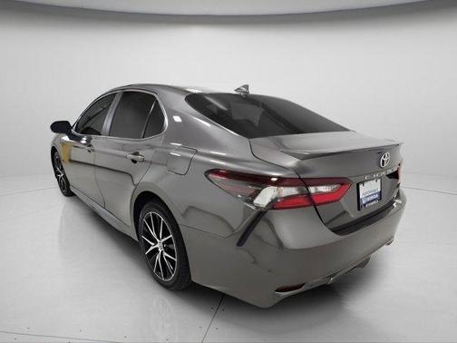 Predawn Gray Mica 2023 Toyota Camry SE