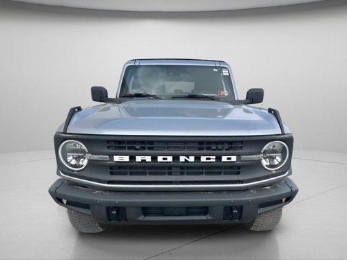 Iconic Silver Metallic 2022 Ford Bronco Black Diamond